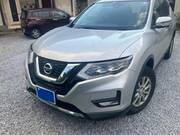 2018 NISSAN X-TRAIL