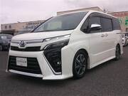 2021 TOYOTA VOXY