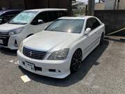 2005 TOYOTA CROWN