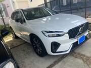 2022 VOLVO XC60