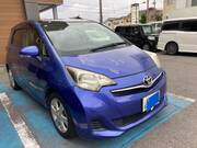 2011 TOYOTA RACTIS G