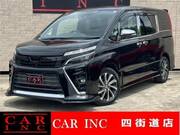2018 TOYOTA VOXY