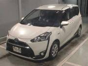2017 TOYOTA SIENTA