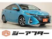 2017 TOYOTA PRIUS PHV