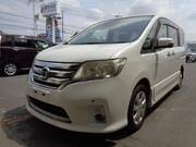 2011 NISSAN SERENA HIGHWAYSTAR V SELECTION