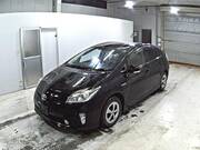 2013 TOYOTA PRIUS S