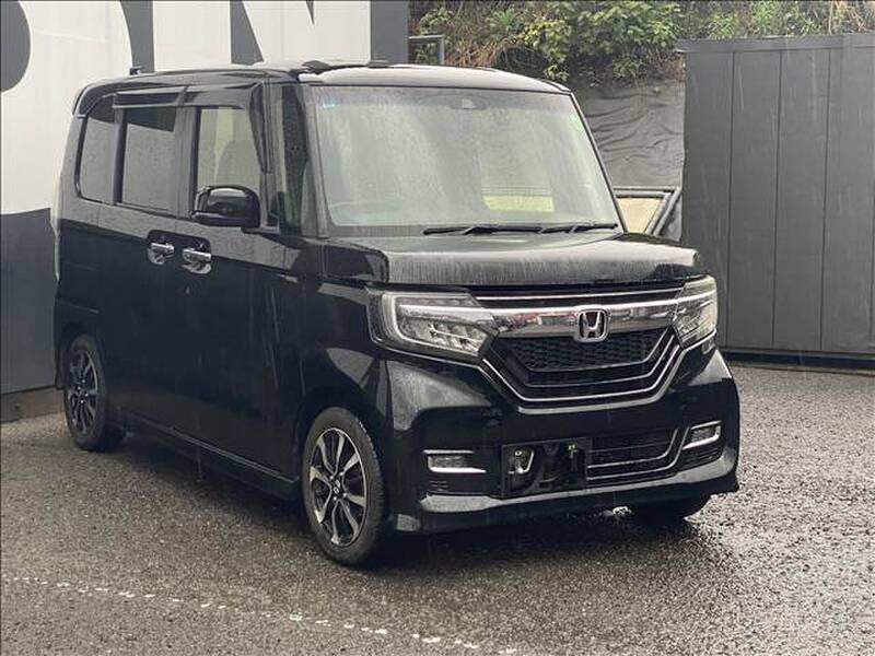 2017 HONDA N-BOX for sale - photo 4
