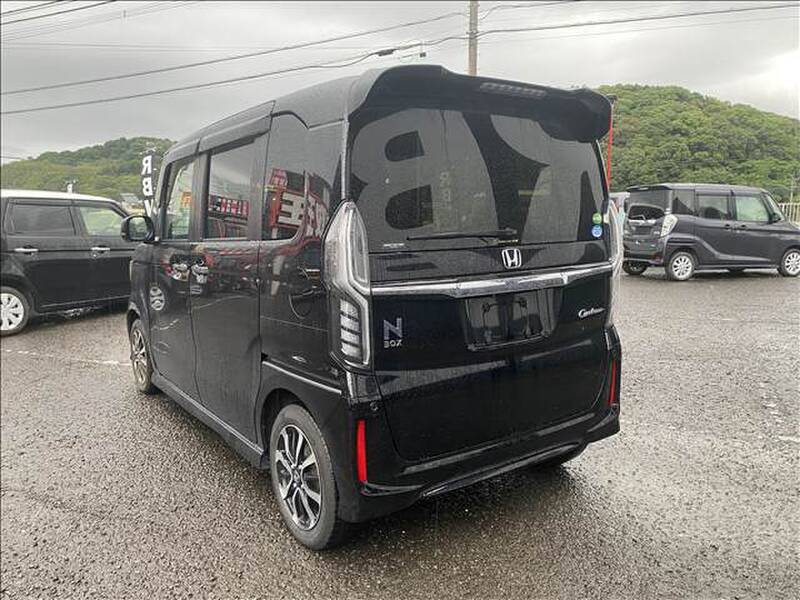 2017 HONDA N-BOX for sale - photo 5