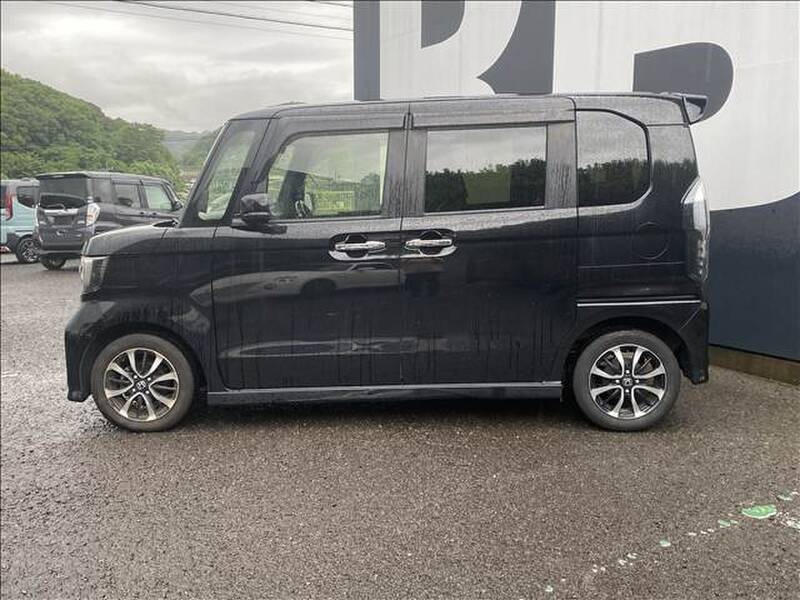 2017 HONDA N-BOX for sale - photo 6
