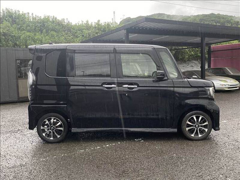 2017 HONDA N-BOX for sale - photo 7