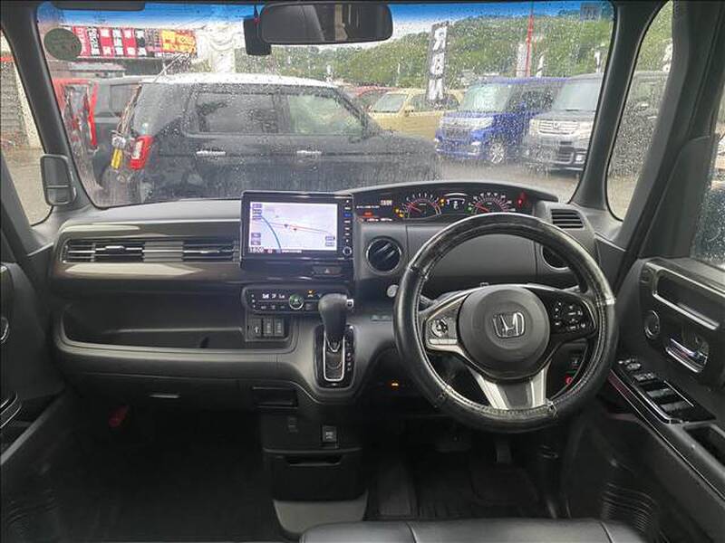 2017 HONDA N-BOX for sale - photo 10