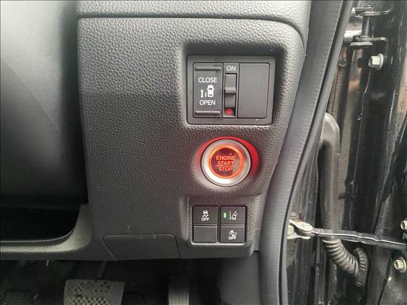 2017 HONDA N-BOX for sale - photo 11