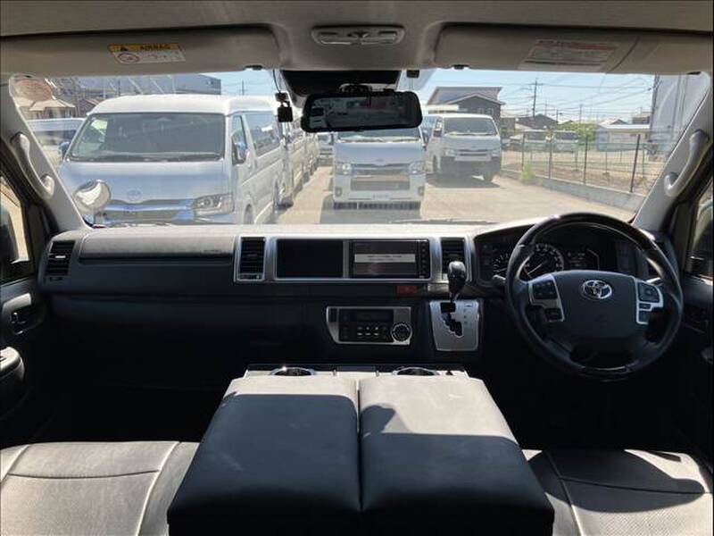 2022 TOYOTA HIACE WAGON for sale - photo 5