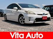 2013 TOYOTA PRIUS G