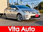 2014 TOYOTA PRIUS S