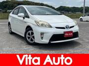 2013 TOYOTA PRIUS S