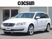 2015 VOLVO V70