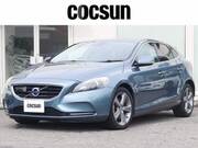 2014 VOLVO V40