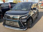 2017 TOYOTA VOXY