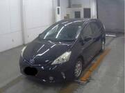 2014 TOYOTA PRIUS ALPHA S