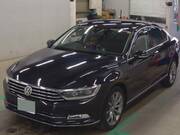 2020 VOLKSWAGEN PASSAT