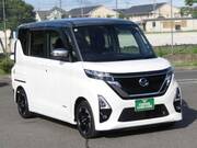 2021 NISSAN ROOX