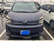 2013 TOYOTA VOXY