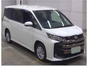 2025 TOYOTA NOAH
