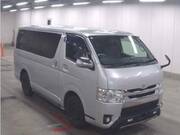 2013 TOYOTA HIACE VAN