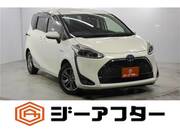 2019 TOYOTA SIENTA