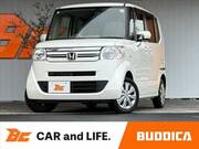 2017 HONDA N-BOX