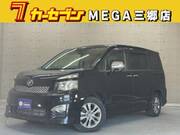 2011 TOYOTA VOXY