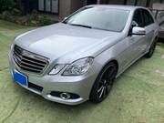 2009 MERCEDES BENZ E-CLASS