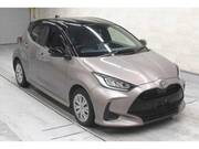 2021 TOYOTA YARIS