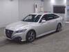 TOYOTA CROWN HYBRID