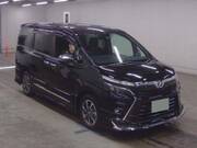 2019 TOYOTA VOXY