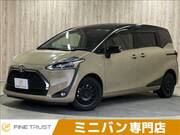 2019 TOYOTA SIENTA