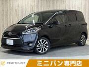 2017 TOYOTA SIENTA