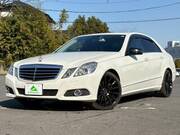 2010 MERCEDES BENZ E-CLASS