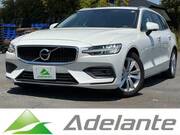 2019 VOLVO V60