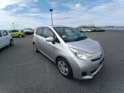 2012 TOYOTA RACTIS X