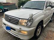 2004 TOYOTA LAND CRUISER