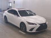 2019 LEXUS ES