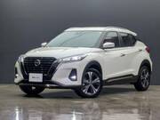 2025 NISSAN KICKS