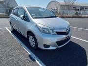 2014 TOYOTA VITZ F