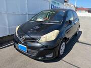 2012 TOYOTA VITZ F