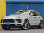 2020 PORSCHE MACAN