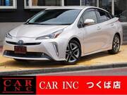 2019 TOYOTA PRIUS