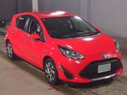 2019 TOYOTA AQUA
