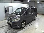 2011 HONDA STEPWAGON